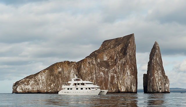 Seaman Journey Galapagos Cruise