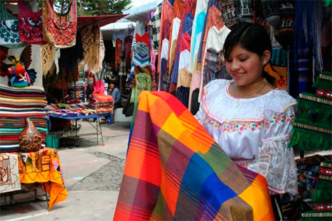 Oatavalo Market | Ecuador