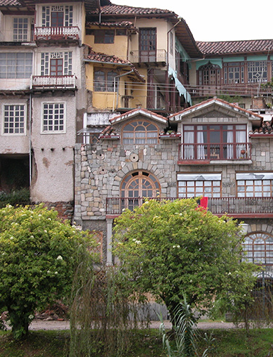 cuenca-ecuador-latintrails1