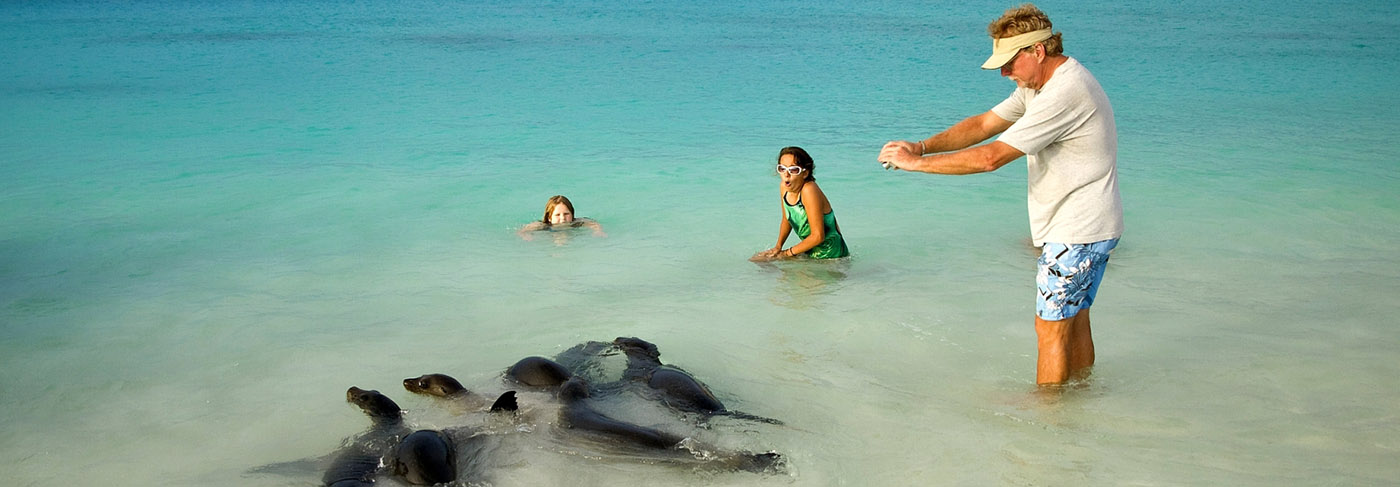 The-best-activities-for-families-and-seniors-in-Galapagos 
