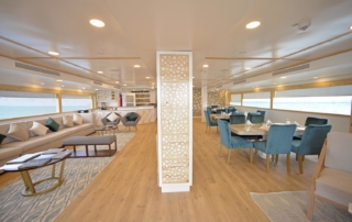 Sea Star lounge and dining area | Galapagos cruise